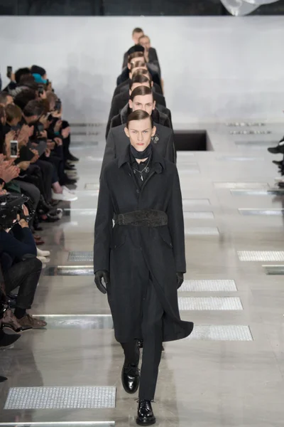 Look 41